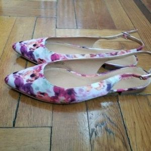 Tesori Shoes - Tesori Floral Slingback Flats Tesori Shoes - Tesori Floral Slingback Flats
